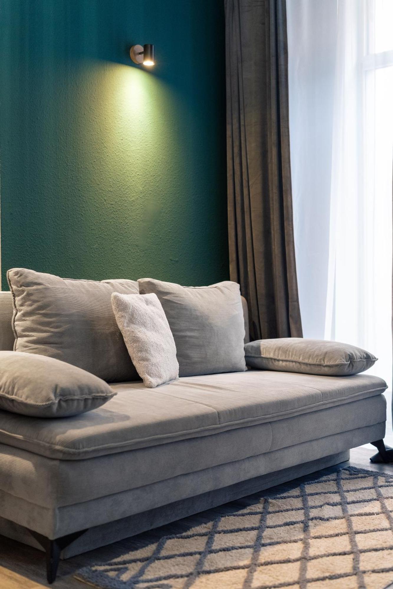 Modern Living Apartment - 3-Zimmer - Nuernberg Nord, Ruhige Seitenstrasse, Fusslaeufig Strassenbahn エクステリア 写真