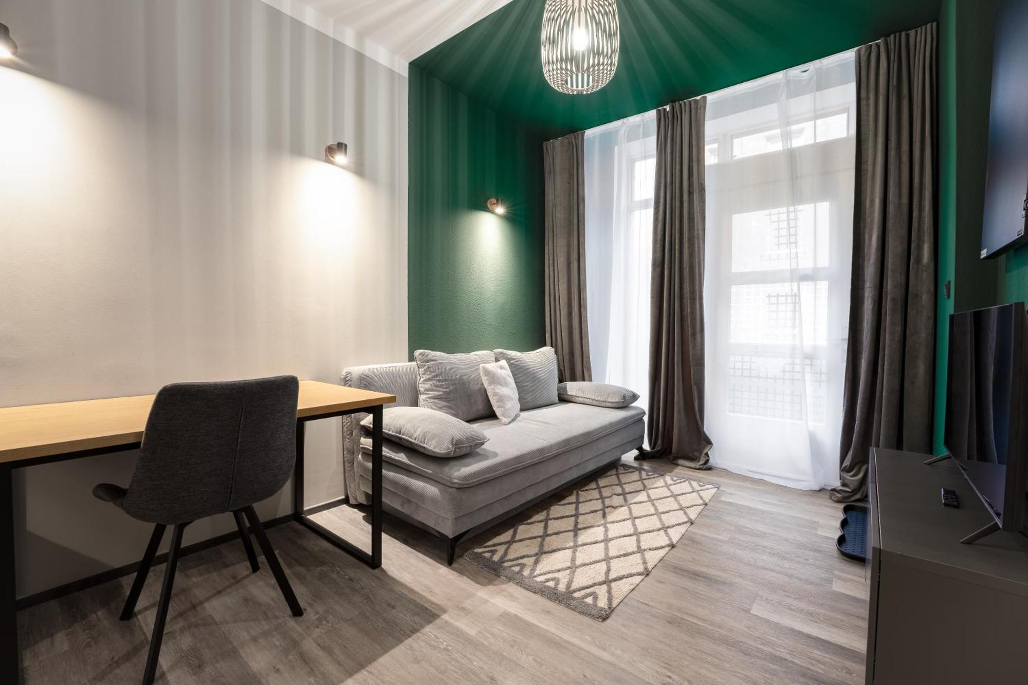 Modern Living Apartment - 3-Zimmer - Nuernberg Nord, Ruhige Seitenstrasse, Fusslaeufig Strassenbahn エクステリア 写真